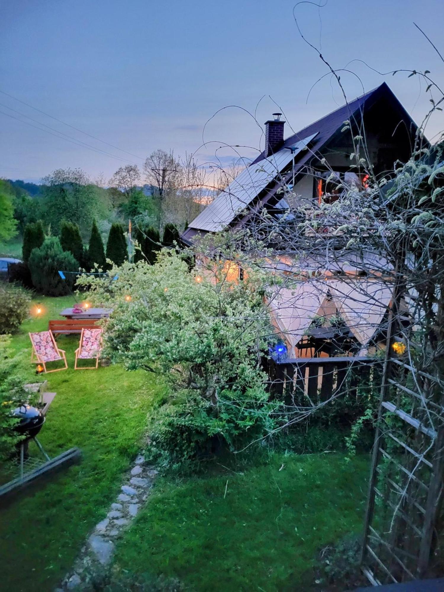 Smyrkowy Dom Z Kominkiem Z Goraca Balia Kolo Karpacza Janowice Wielkie Exterior foto